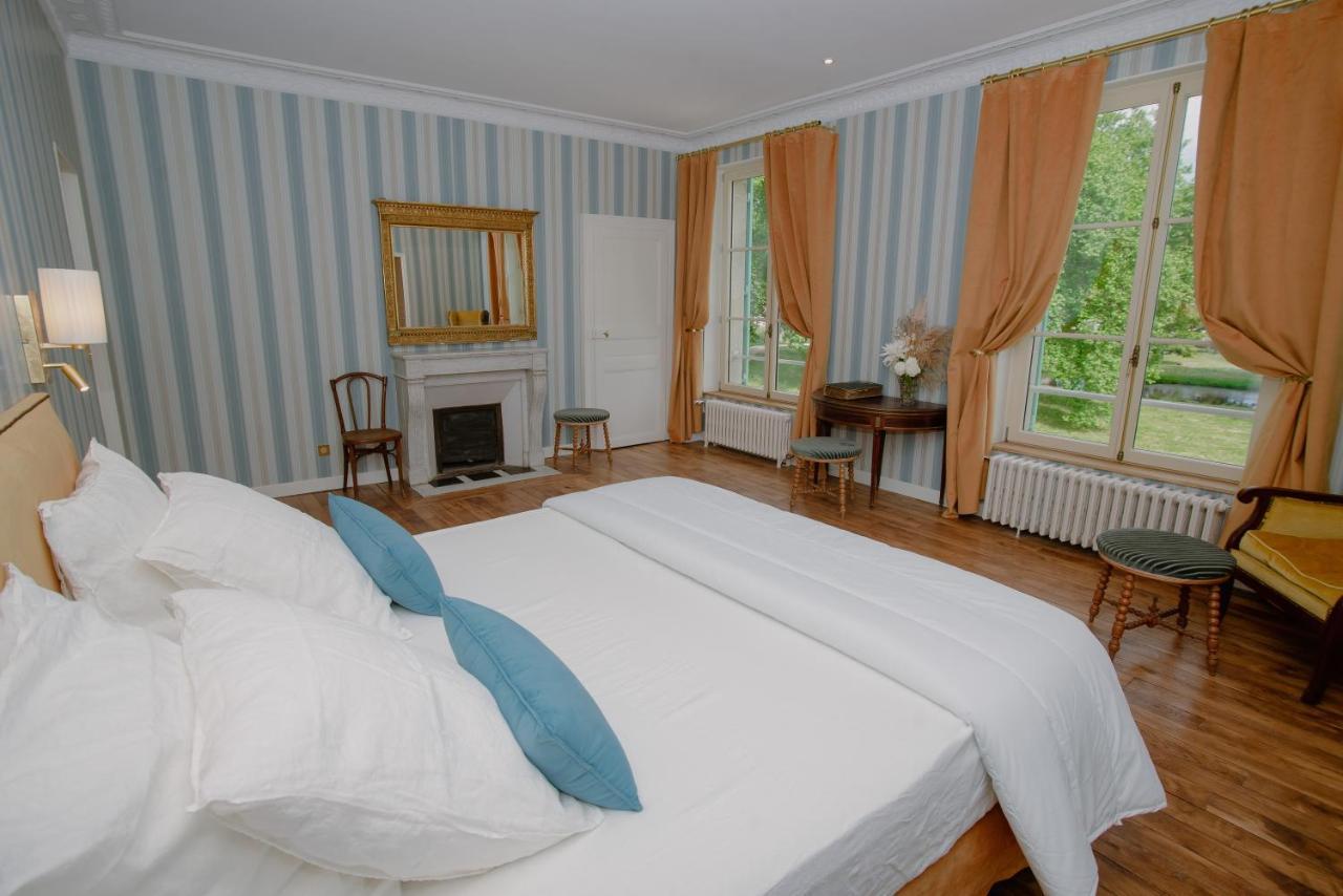 Domaine Du Chateau Vert Hondainville Bagian luar foto