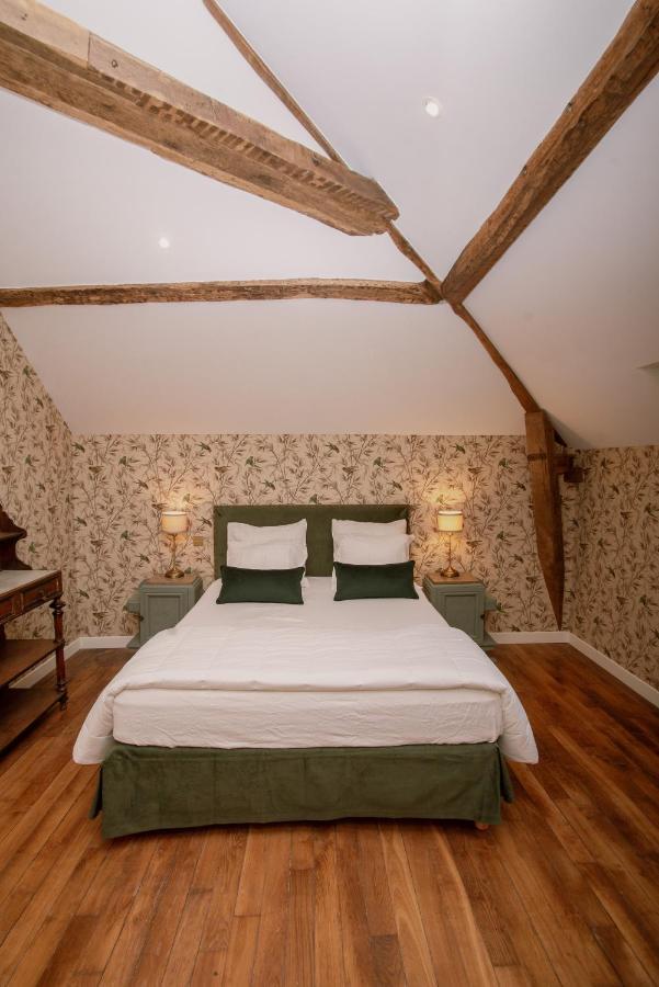Domaine Du Chateau Vert Hondainville Bagian luar foto